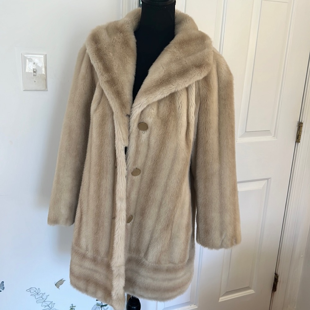 Tissavel faux fur coat